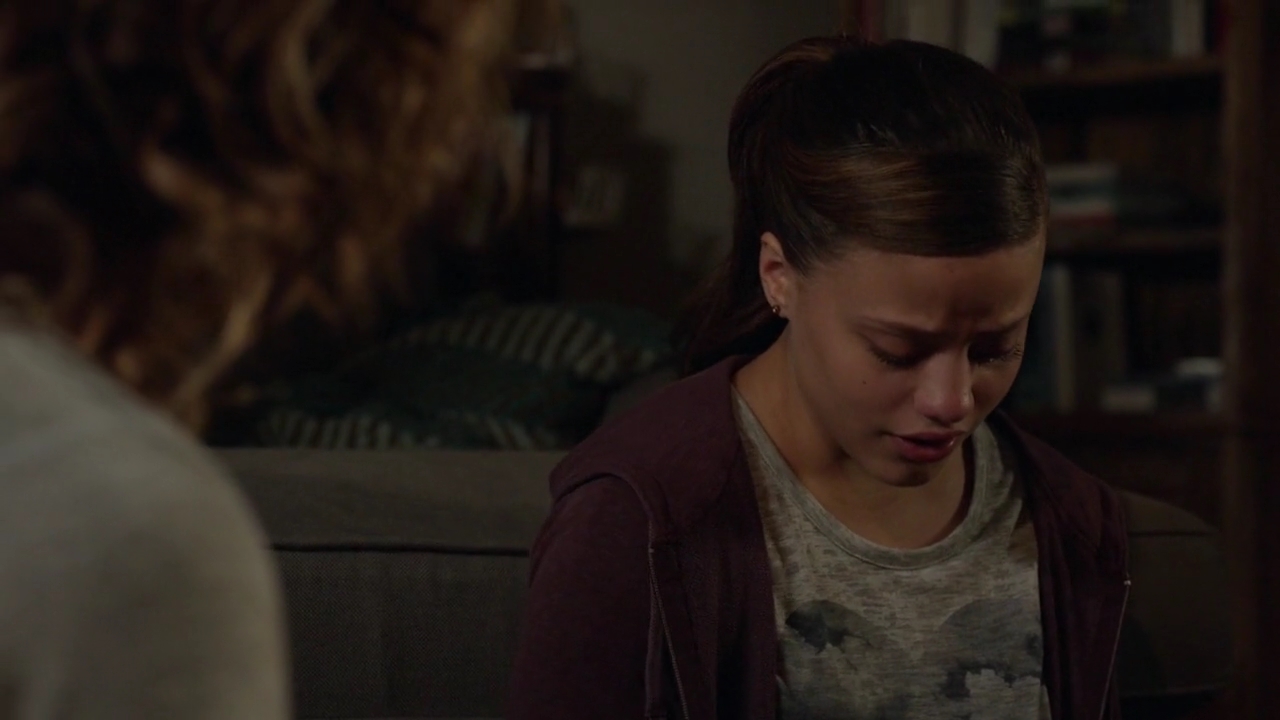 Charmed-Online-dot-nl_ShadesOfBlue1x06-1823.jpg Charmed-Online-dot-nl_ShadesOfBlue1x06-1823.jpg