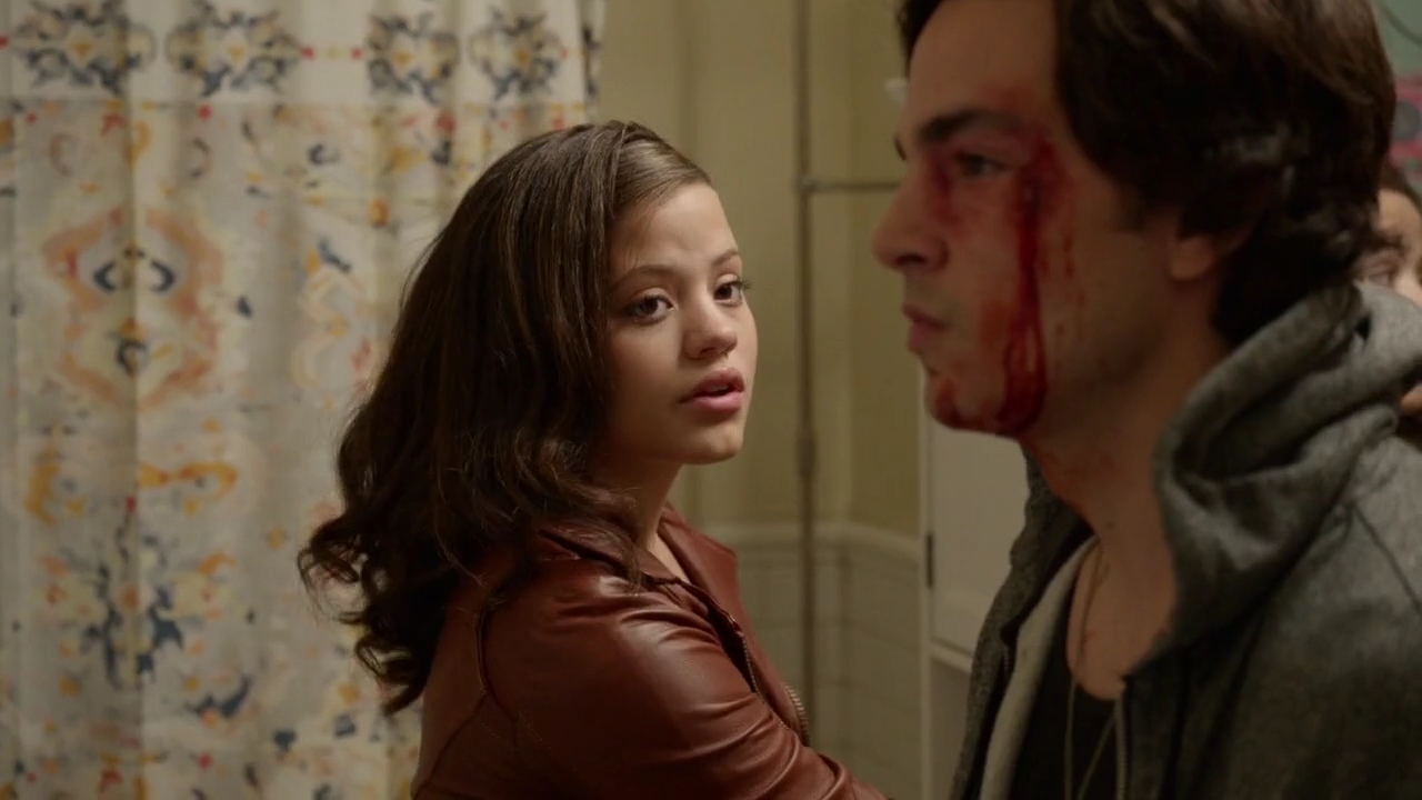 Charmed-Online-dot-nl_ShadesOfBlue1x08-0270.jpg Charmed-Online-dot-nl_ShadesOfBlue1x08-0270.jpg