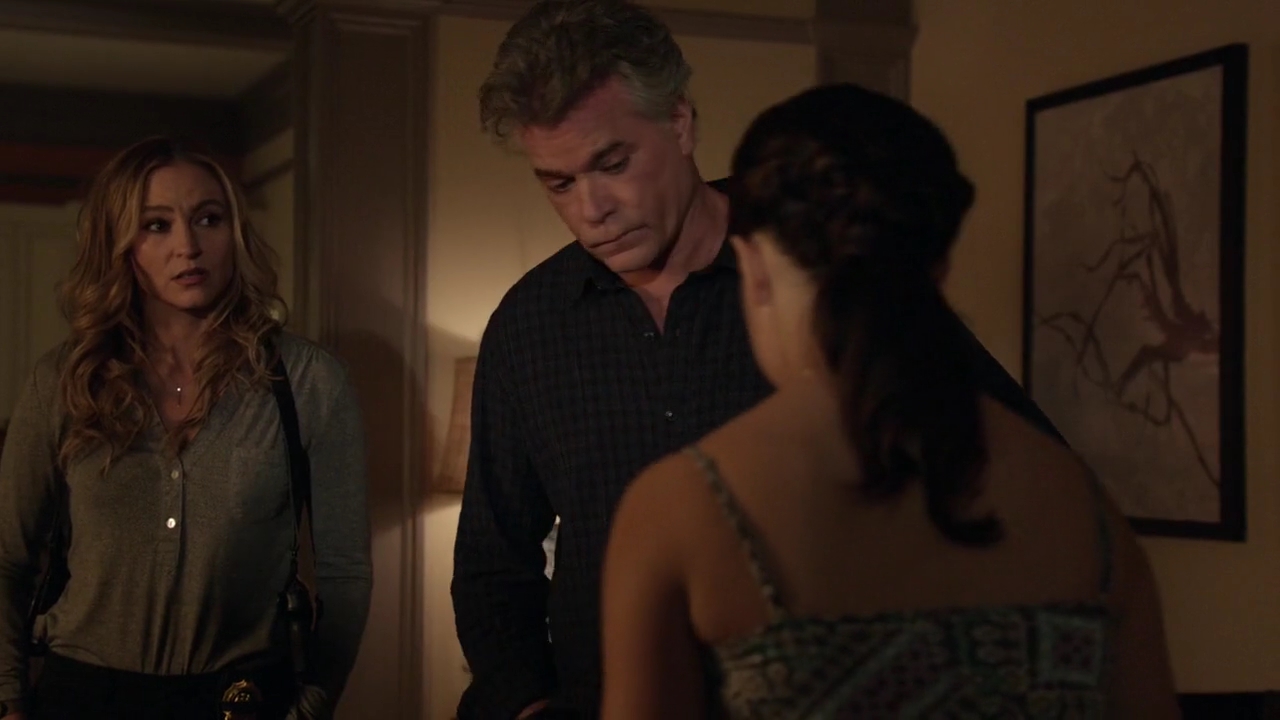 Charmed-Online-dot-nl_ShadesOfBlue1x08-1227.jpg Charmed-Online-dot-nl_ShadesOfBlue1x08-1227.jpg