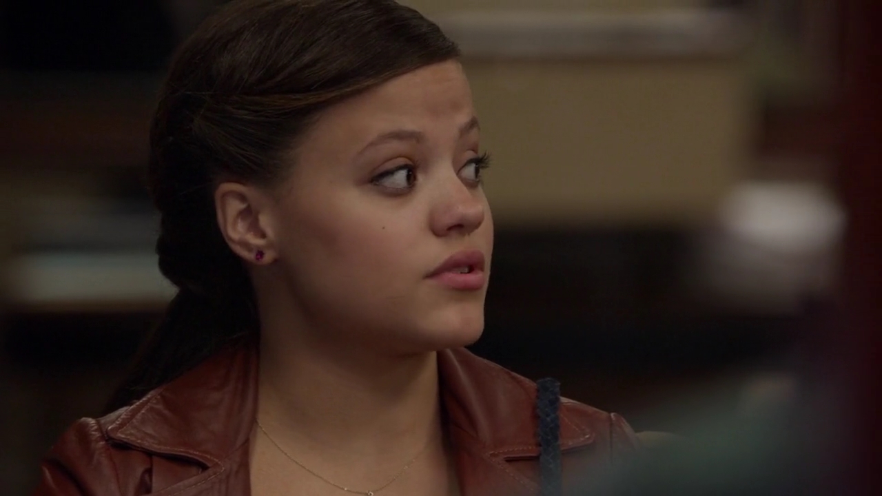 Charmed-Online-dot-nl_ShadesOfBlue1x08-1288.jpg Charmed-Online-dot-nl_ShadesOfBlue1x08-1288.jpg