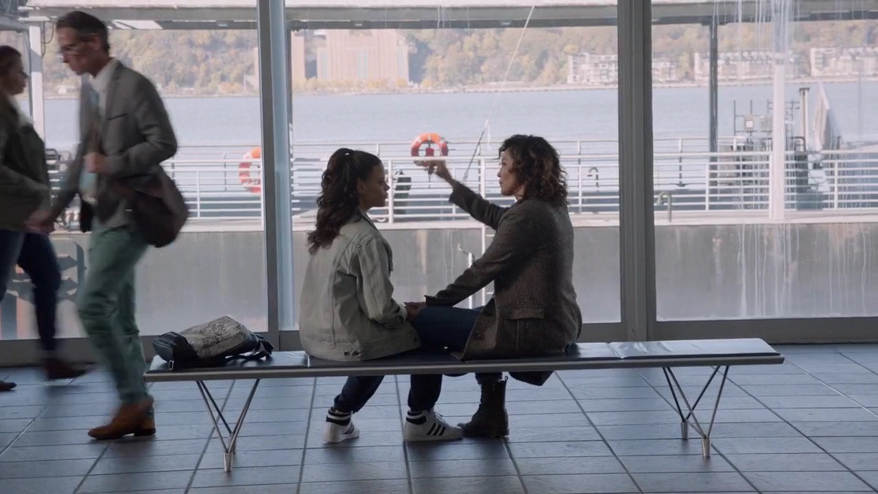 Charmed-Online-dot-nl_ShadesOfBlue1x13-1853.jpg Charmed-Online-dot-nl_ShadesOfBlue1x13-1853.jpg