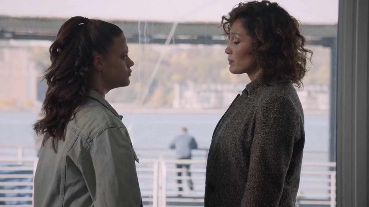 Charmed-Online-dot-nl_ShadesOfBlue1x13-1868.jpg Charmed-Online-dot-nl_ShadesOfBlue1x13-1868.jpg