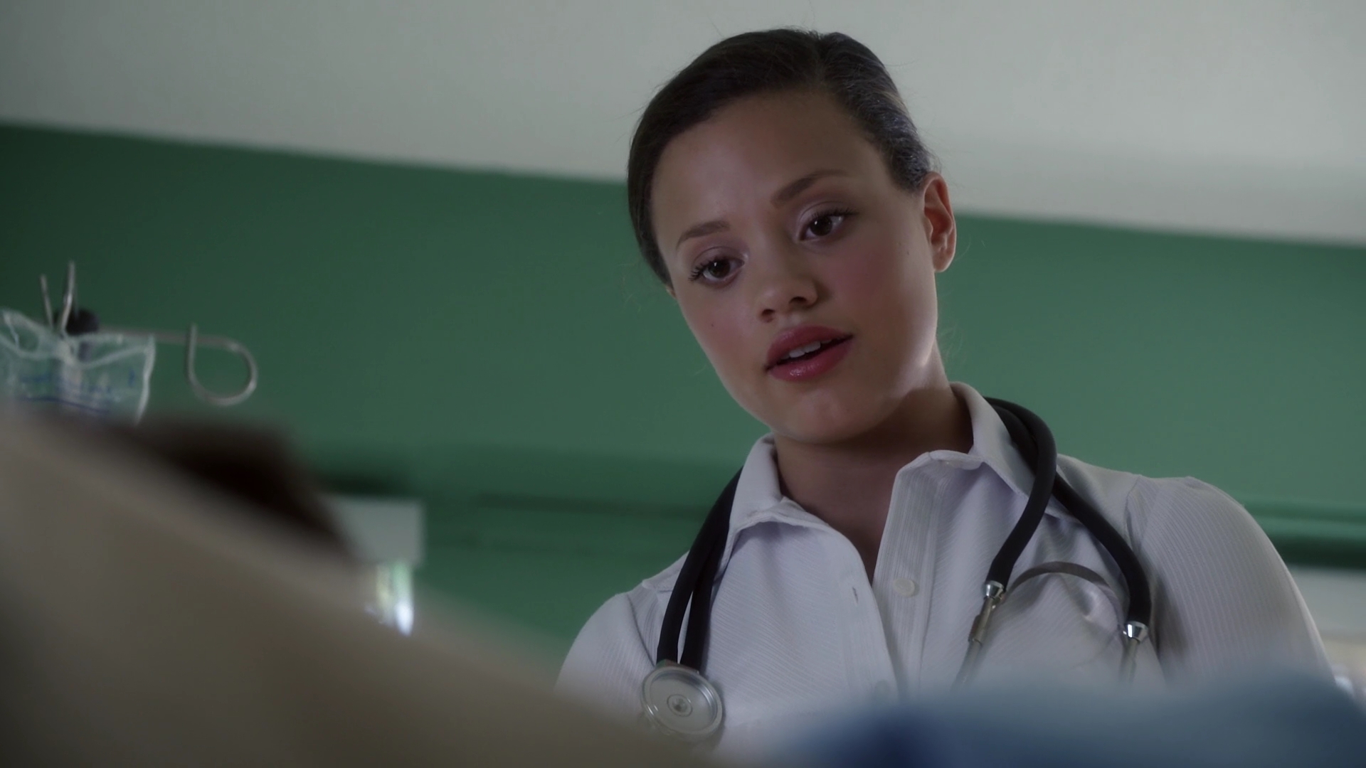 Charmed-Online-dot-nl_WaywardPines1x10-2396.jpg Charmed-Online-dot-nl_WaywardPines1x10-2396.jpg