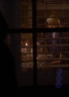 Charmed-Online_dot_net-1x01SomethingWiccaThisWayComes0049.jpg