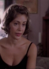 Charmed-Online_dot_net-1x03ThankYouForNotMorphing2290.jpg