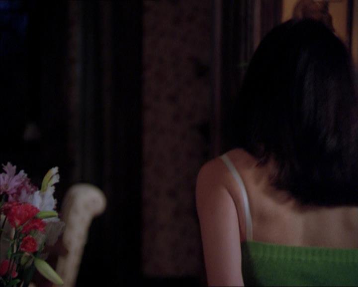 Charmed-Online_dot_net-2x01WitchTrial0097.jpg