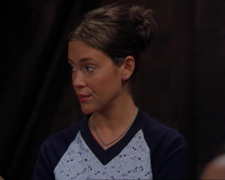 Charmed-Online_dot_net-2x01WitchTrial0345.jpg