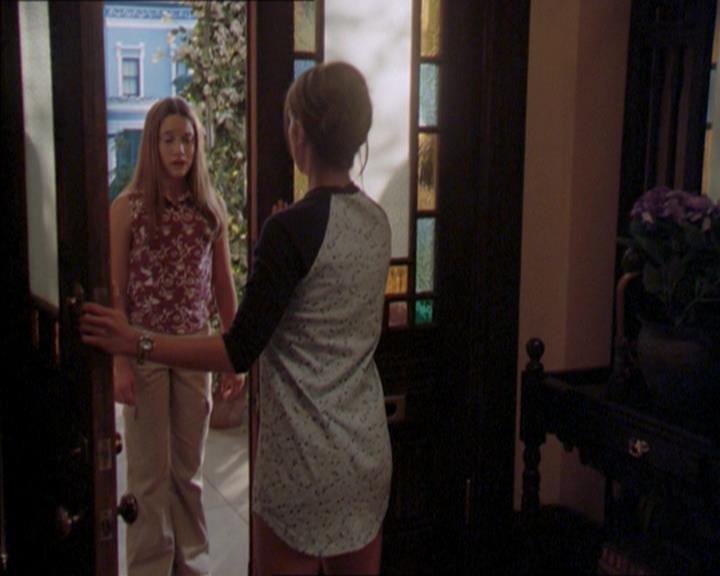 Charmed-Online_dot_net-2x01WitchTrial0358.jpg