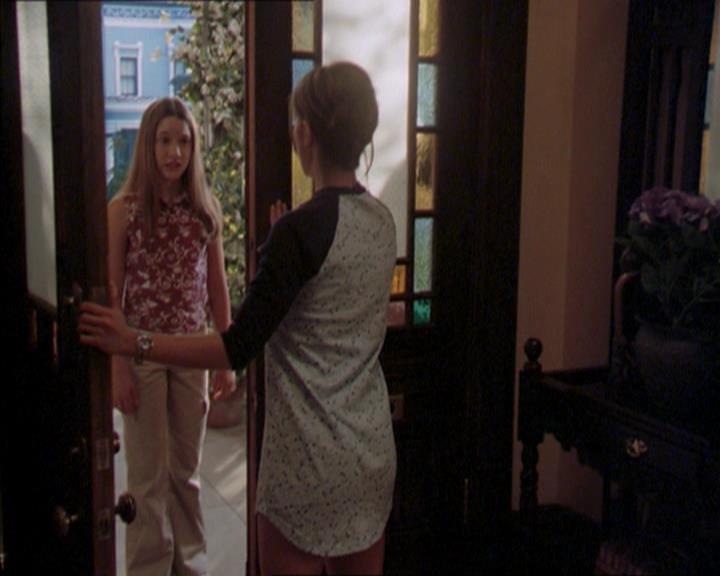 Charmed-Online_dot_net-2x01WitchTrial0359.jpg