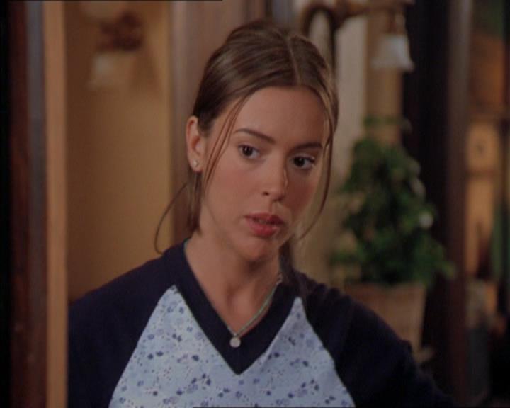 Charmed-Online_dot_net-2x01WitchTrial0364.jpg