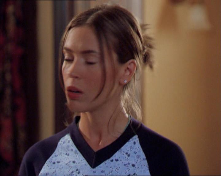Charmed-Online_dot_net-2x01WitchTrial0430.jpg