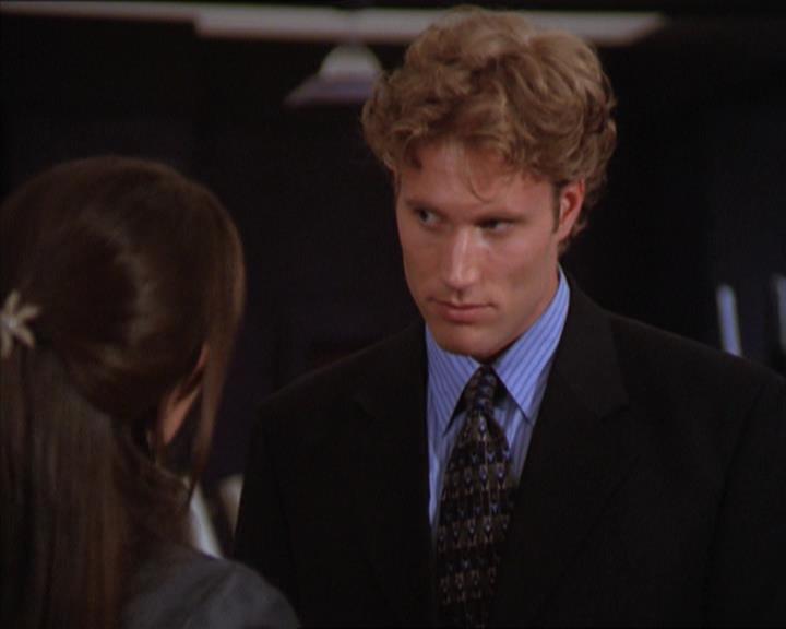 Charmed-Online_dot_net-2x01WitchTrial0708.jpg