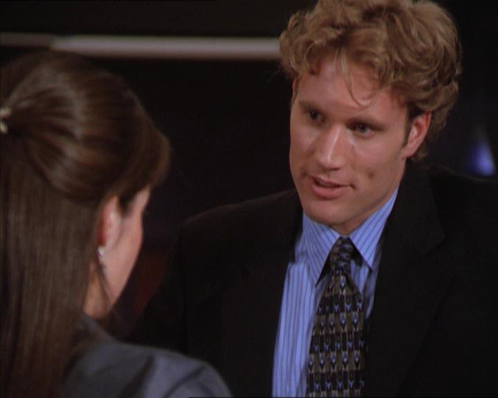Charmed-Online_dot_net-2x01WitchTrial0724.jpg