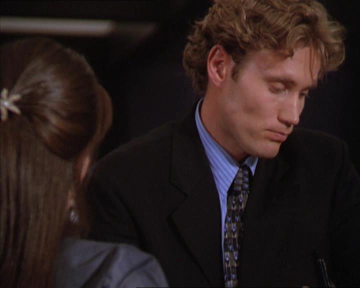 Charmed-Online_dot_net-2x01WitchTrial0757.jpg