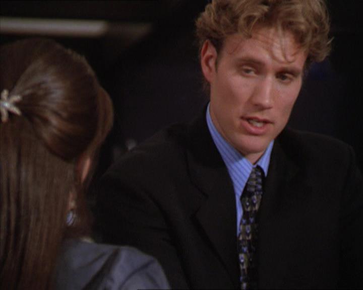 Charmed-Online_dot_net-2x01WitchTrial0758.jpg