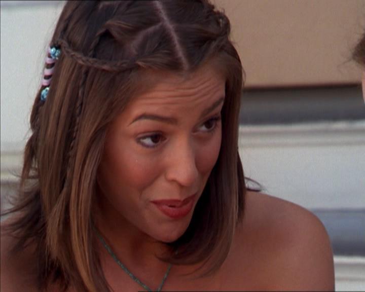 Charmed-Online_dot_net-2x01WitchTrial1045.jpg