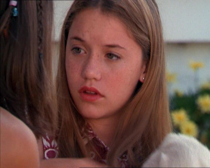 Charmed-Online_dot_net-2x01WitchTrial1078.jpg