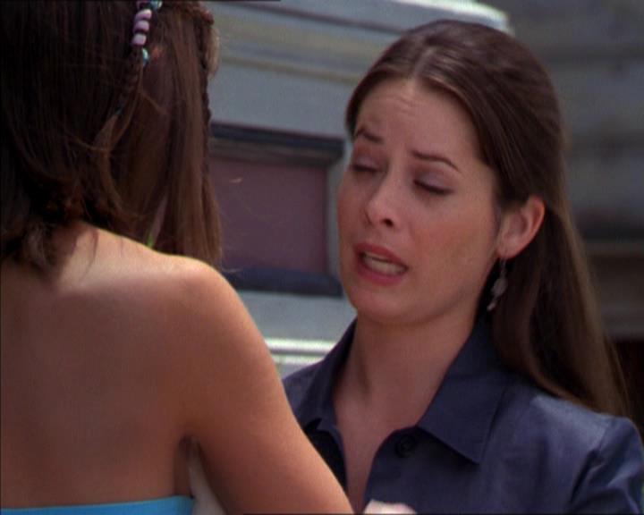 Charmed-Online_dot_net-2x01WitchTrial1135.jpg