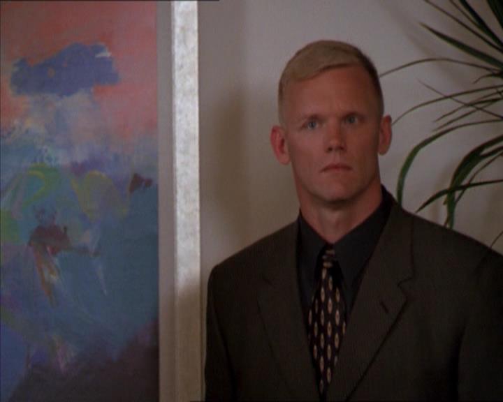 Charmed-Online_dot_net-2x01WitchTrial1337.jpg
