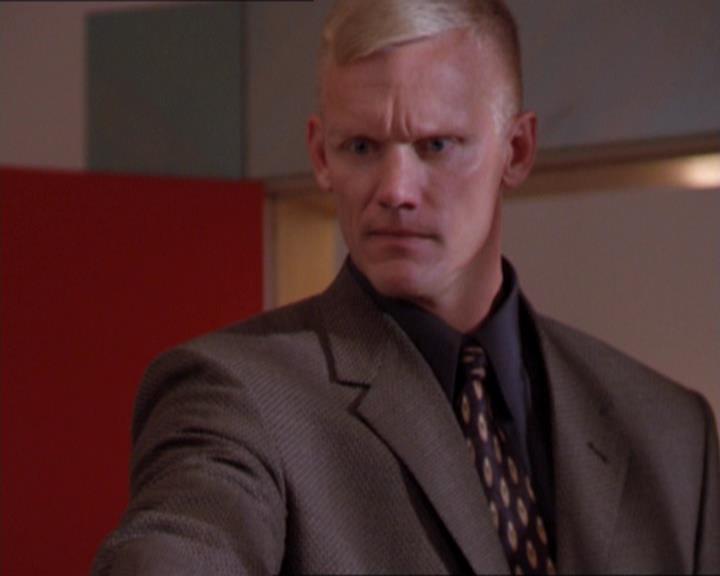 Charmed-Online_dot_net-2x01WitchTrial1358.jpg