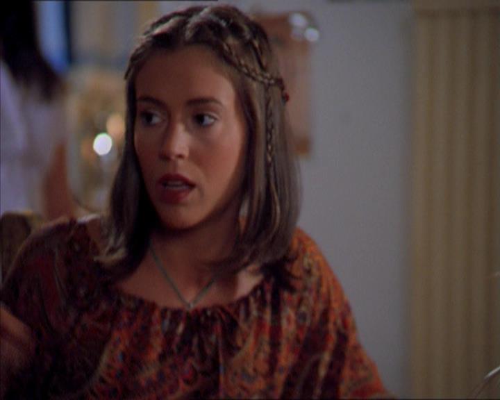 Charmed-Online_dot_net-2x01WitchTrial1568.jpg