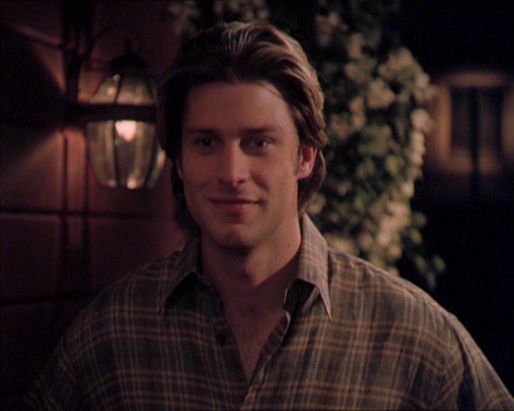 Charmed-Online_dot_net-2x01WitchTrial1613.jpg