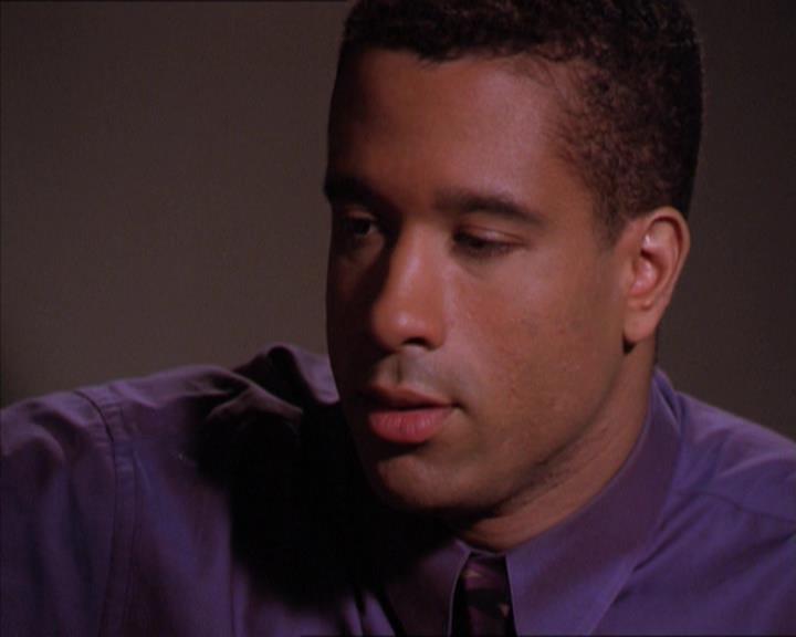 Charmed-Online_dot_net-2x01WitchTrial1745.jpg
