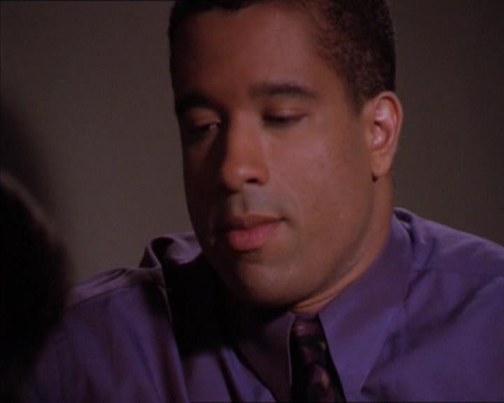 Charmed-Online_dot_net-2x01WitchTrial1769.jpg