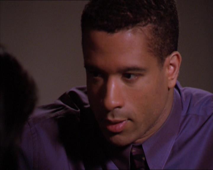 Charmed-Online_dot_net-2x01WitchTrial1772.jpg