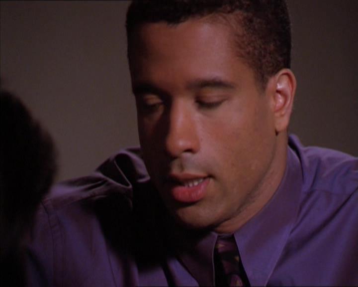 Charmed-Online_dot_net-2x01WitchTrial1775.jpg