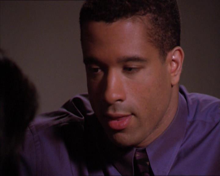 Charmed-Online_dot_net-2x01WitchTrial1777.jpg