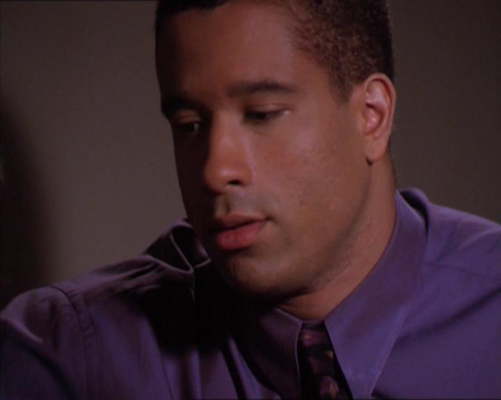 Charmed-Online_dot_net-2x01WitchTrial1790.jpg
