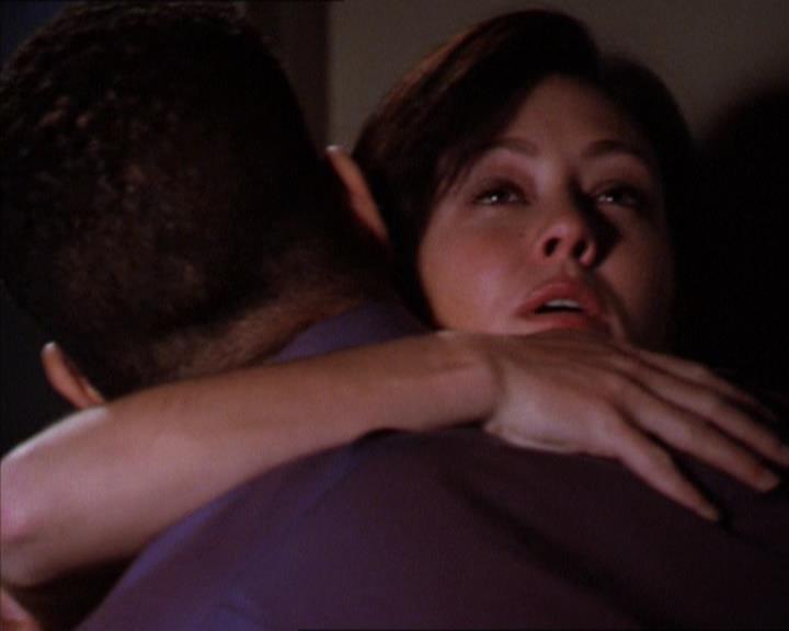 Charmed-Online_dot_net-2x01WitchTrial1793.jpg