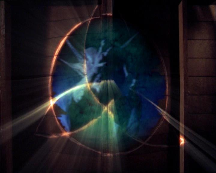 Charmed-Online_dot_net-2x01WitchTrial1888.jpg