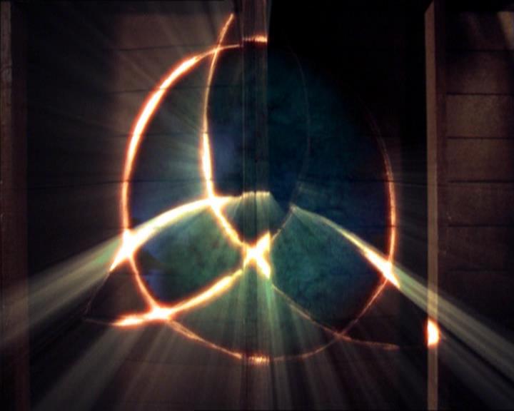 Charmed-Online_dot_net-2x01WitchTrial1889.jpg