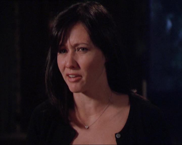 Charmed-Online_dot_net-2x01WitchTrial1932.jpg