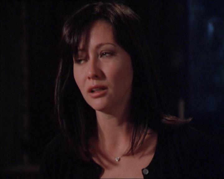 Charmed-Online_dot_net-2x01WitchTrial1937.jpg