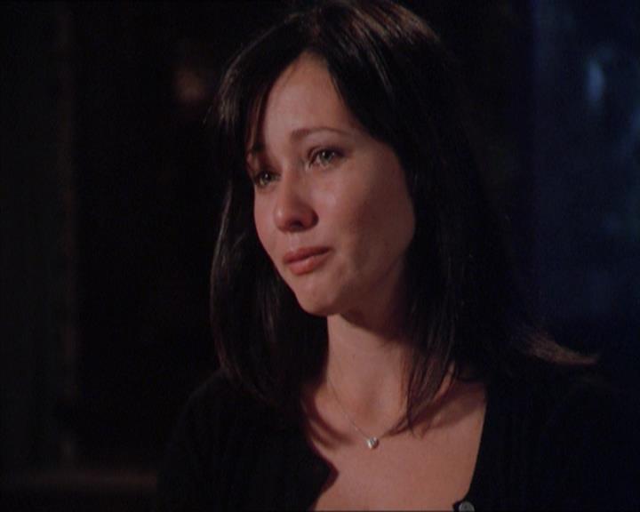 Charmed-Online_dot_net-2x01WitchTrial1945.jpg