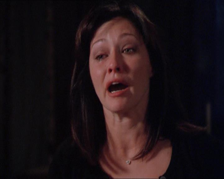 Charmed-Online_dot_net-2x01WitchTrial1964.jpg