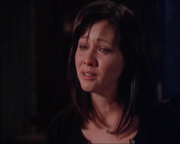 Charmed-Online_dot_net-2x01WitchTrial1971.jpg