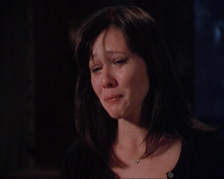Charmed-Online_dot_net-2x01WitchTrial1979.jpg