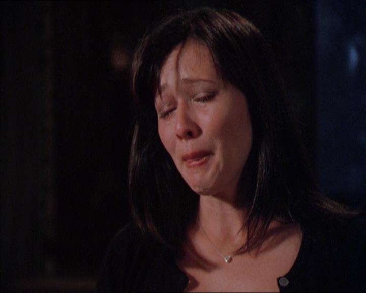 Charmed-Online_dot_net-2x01WitchTrial1988.jpg