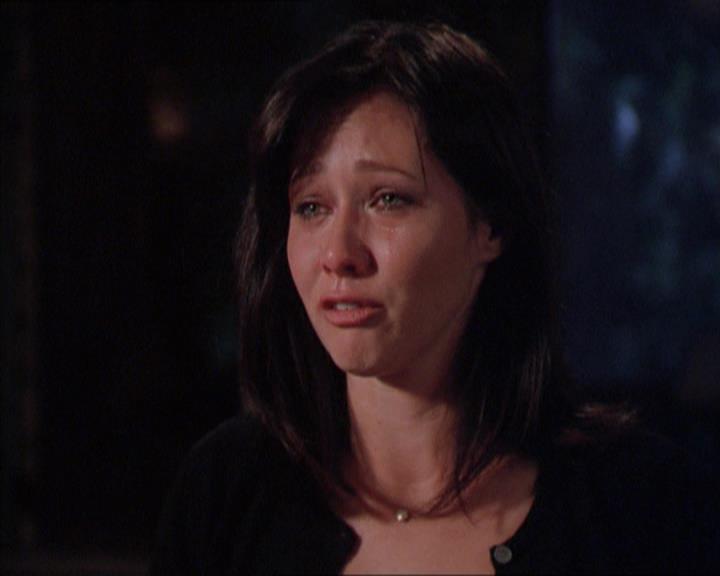 Charmed-Online_dot_net-2x01WitchTrial2019.jpg
