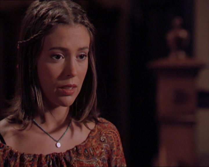 Charmed-Online_dot_net-2x01WitchTrial2022.jpg