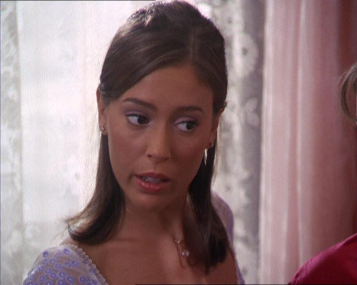 Charmed-Online_dot_net-2x02MoralityBites0061.jpg