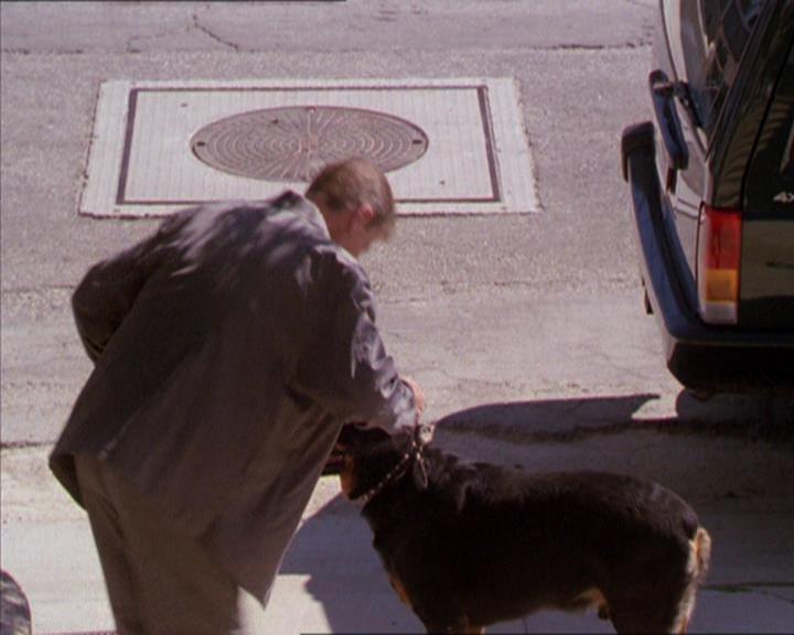 Charmed-Online_dot_net-2x02MoralityBites0087.jpg