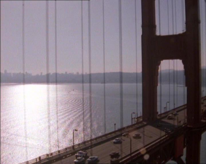 Charmed-Online_dot_net-2x02MoralityBites0198.jpg