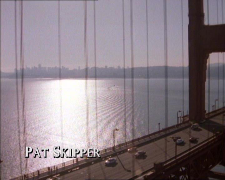 Charmed-Online_dot_net-2x02MoralityBites0199.jpg