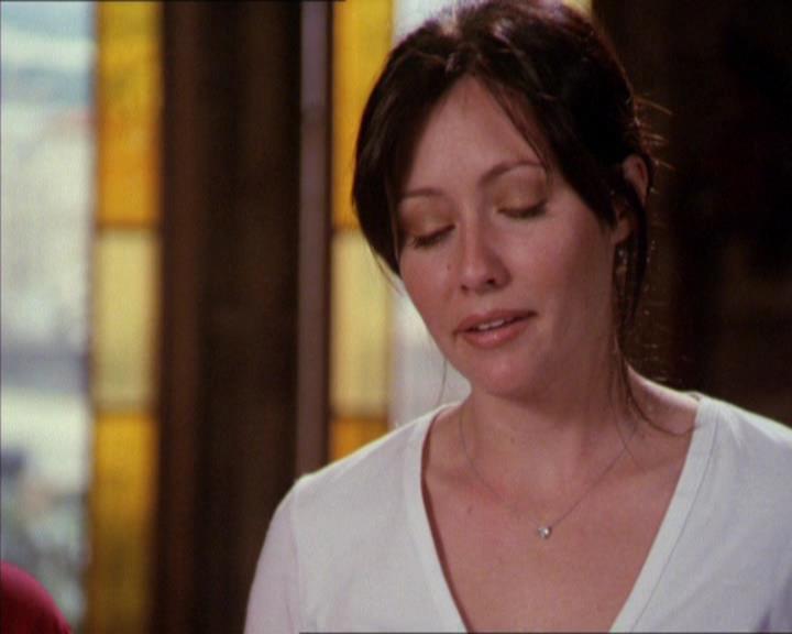 Charmed-Online_dot_net-2x02MoralityBites0347.jpg