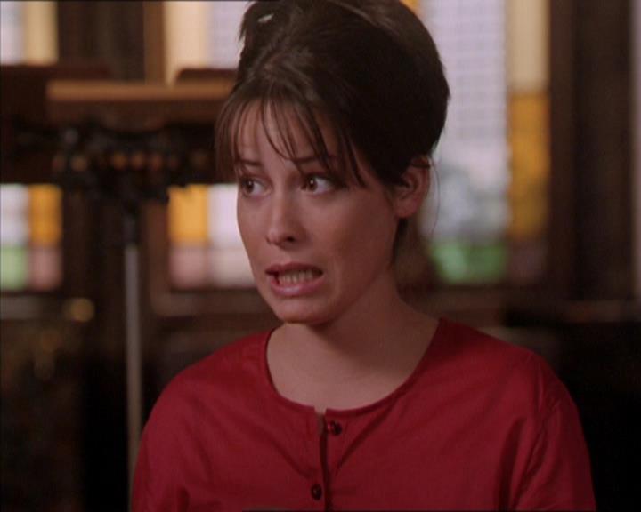 Charmed-Online_dot_net-2x02MoralityBites0393.jpg Charmed-Online_dot_net-2x02MoralityBites0393.jpg